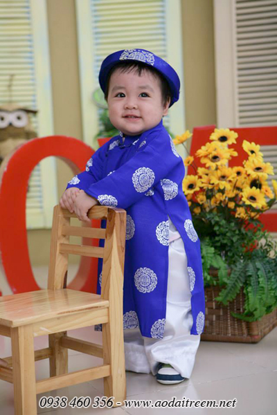 cach-chon-ao-dai-dep-ngat-ngay-cho-be-di-choi-tet (2).jpg